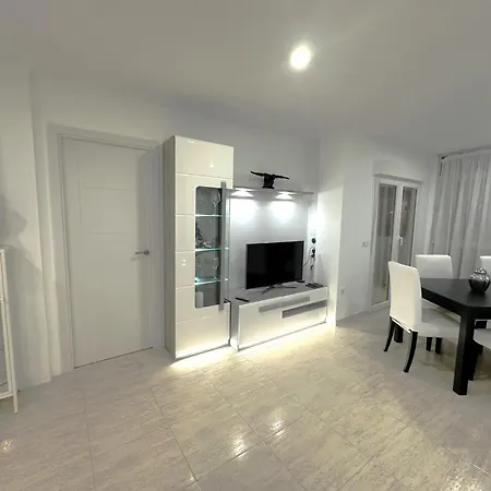 Apartment Near Playa Del Lido